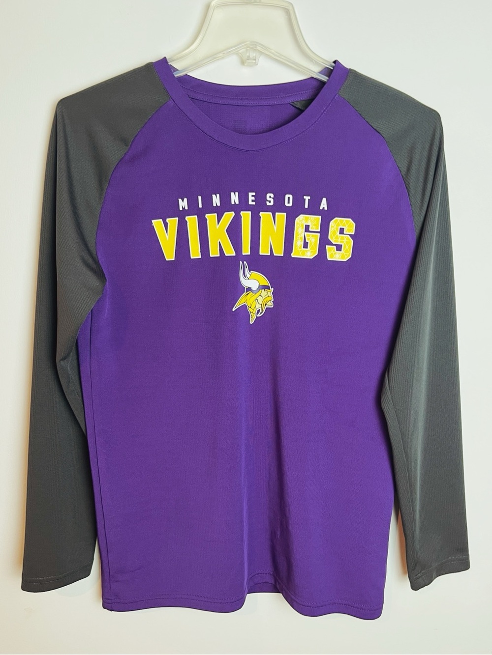 MN Vikings Football Long Sleeve Athletic Shirt Youth Size 14/16
